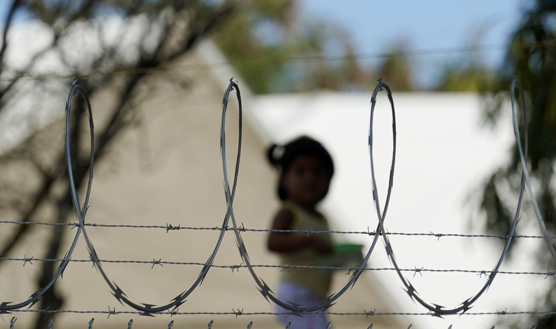 Provide support for processing asylum seekers